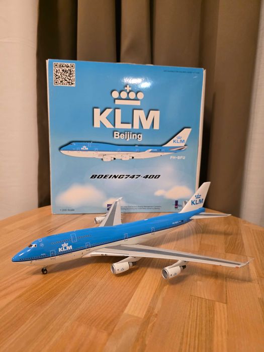 Boeing 747 KLM 1:200 Inflight - metal