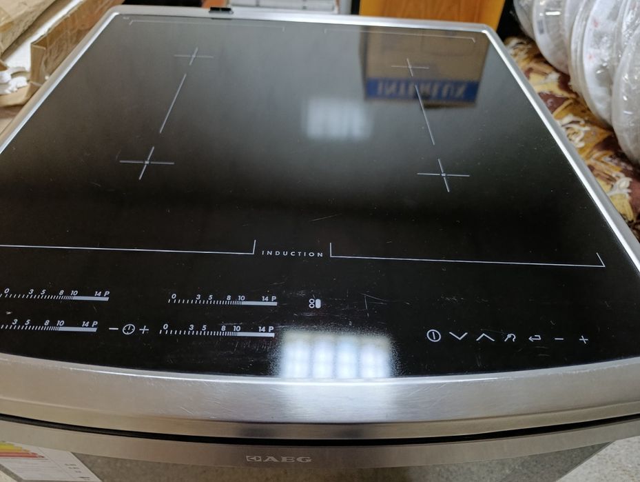 Плита индукционная АЕG 43036IW-MN не работает
