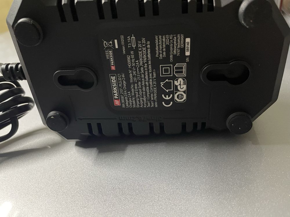 Carregador parkside 20v 2.4A