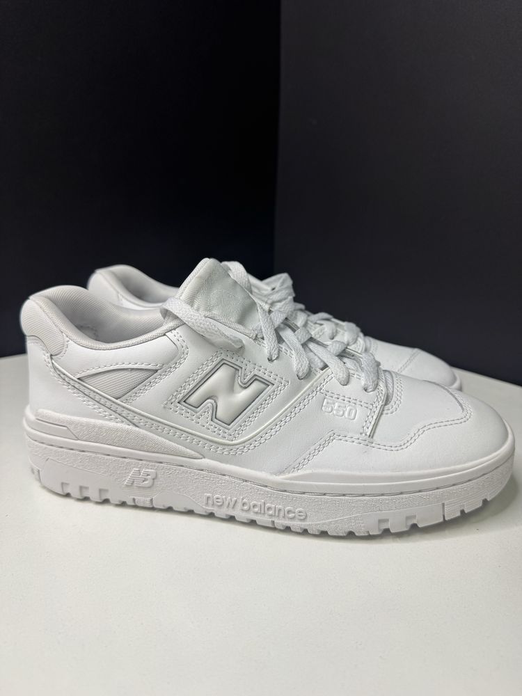 Чоловічі кросівки New Balance 550