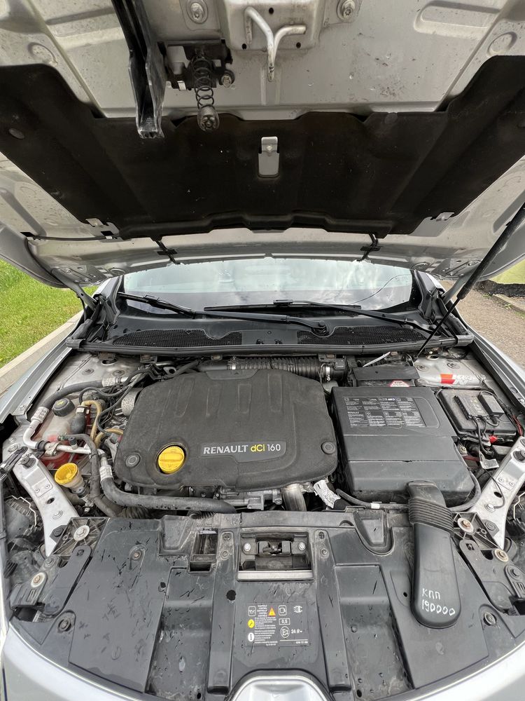 Reno megane 3 2.0 160к/с