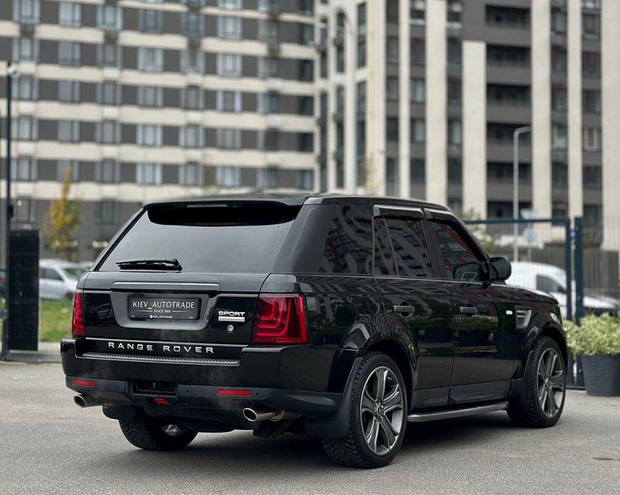 Land Rover Range Rover Sport

  Land Rover Range Rover Sport