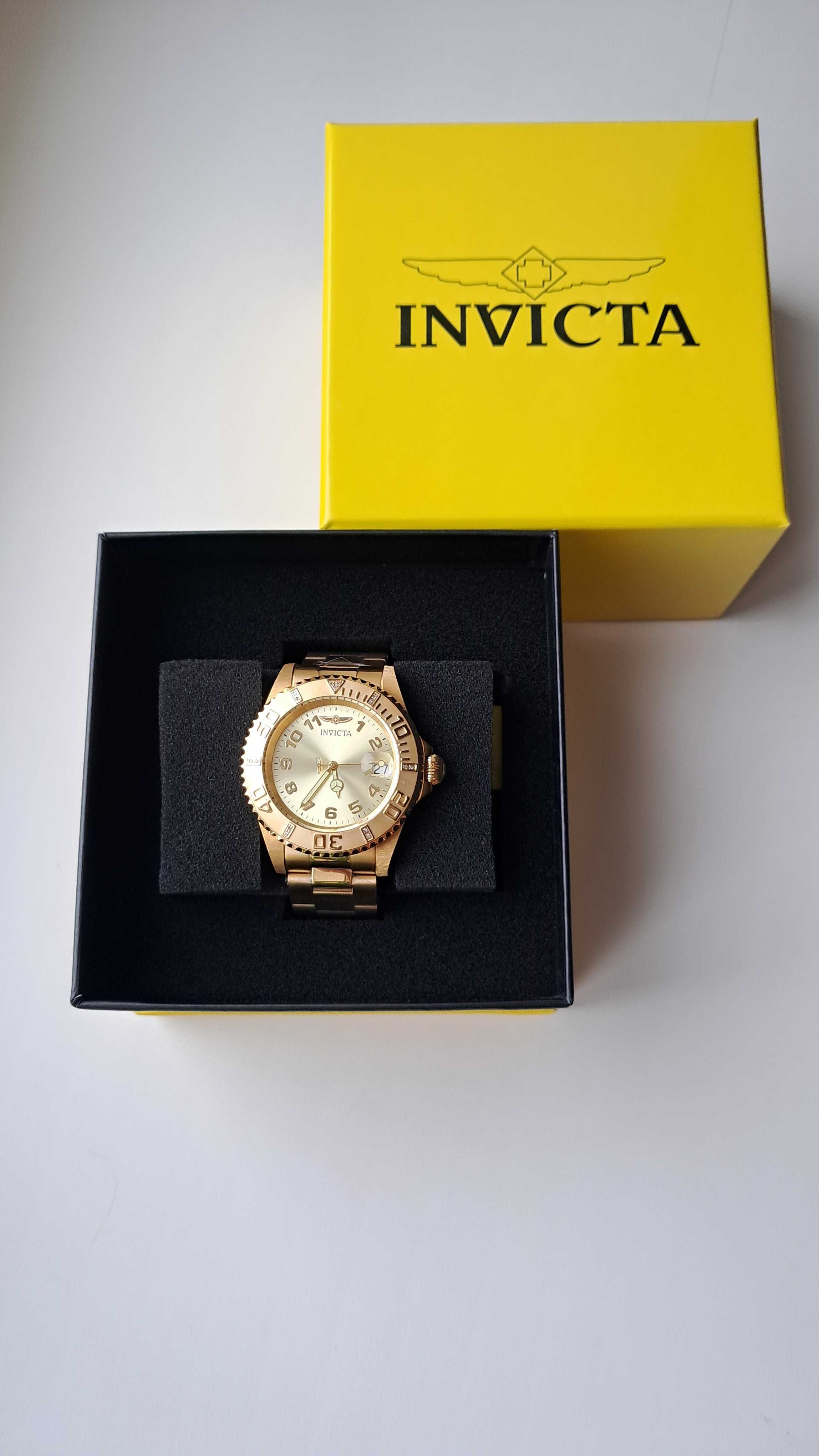 Часы Invicta Pro Diver с бриллиантами  0,06 карат Swiss Ronda 515