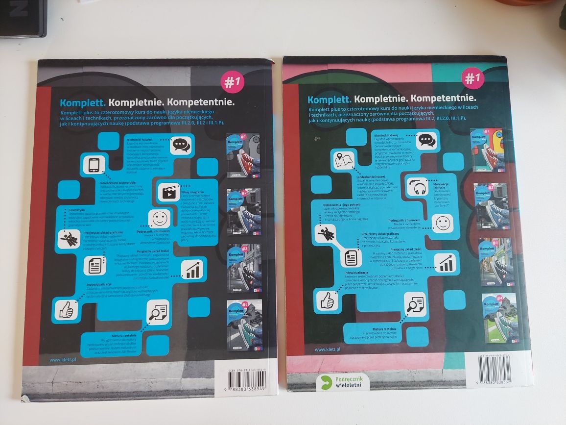Komplett plus 1 podręcznik plus książka ćwiczeń