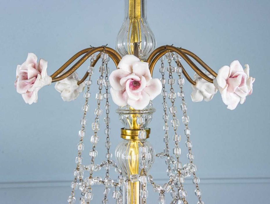 Пара вінтажних кришталевих люстр