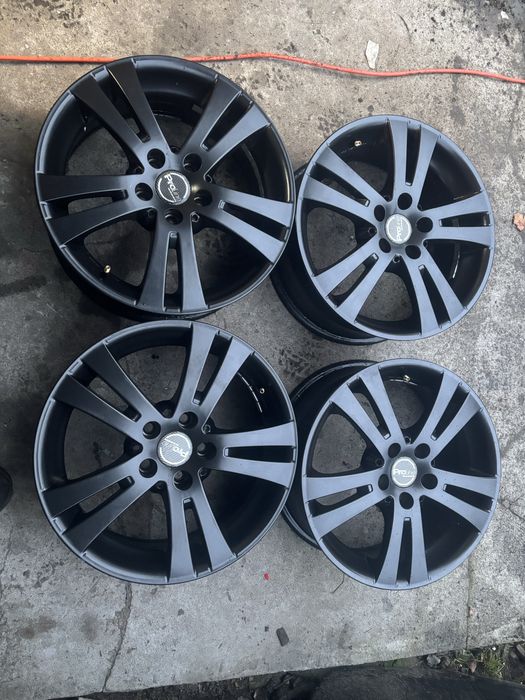 Felgi 16  5x100 golf audi skoda inne