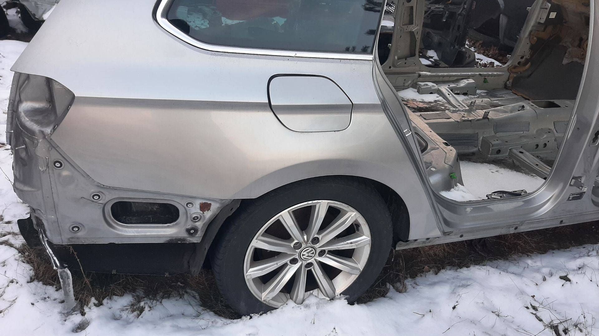 VW Passat B8 LB7W Kombi Błotnik Tył Dach Słupek Próg Ćwiartka Przód