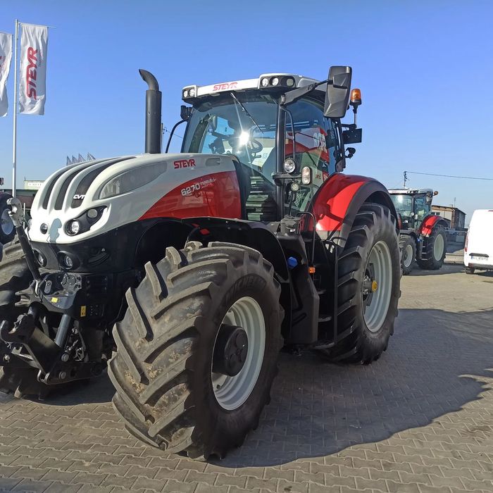 Steyr Terrus CVT 6270  Nawigacja,bezstopniowa skrzynia, szerokie ogumienie, 270 KM,  jak nowy