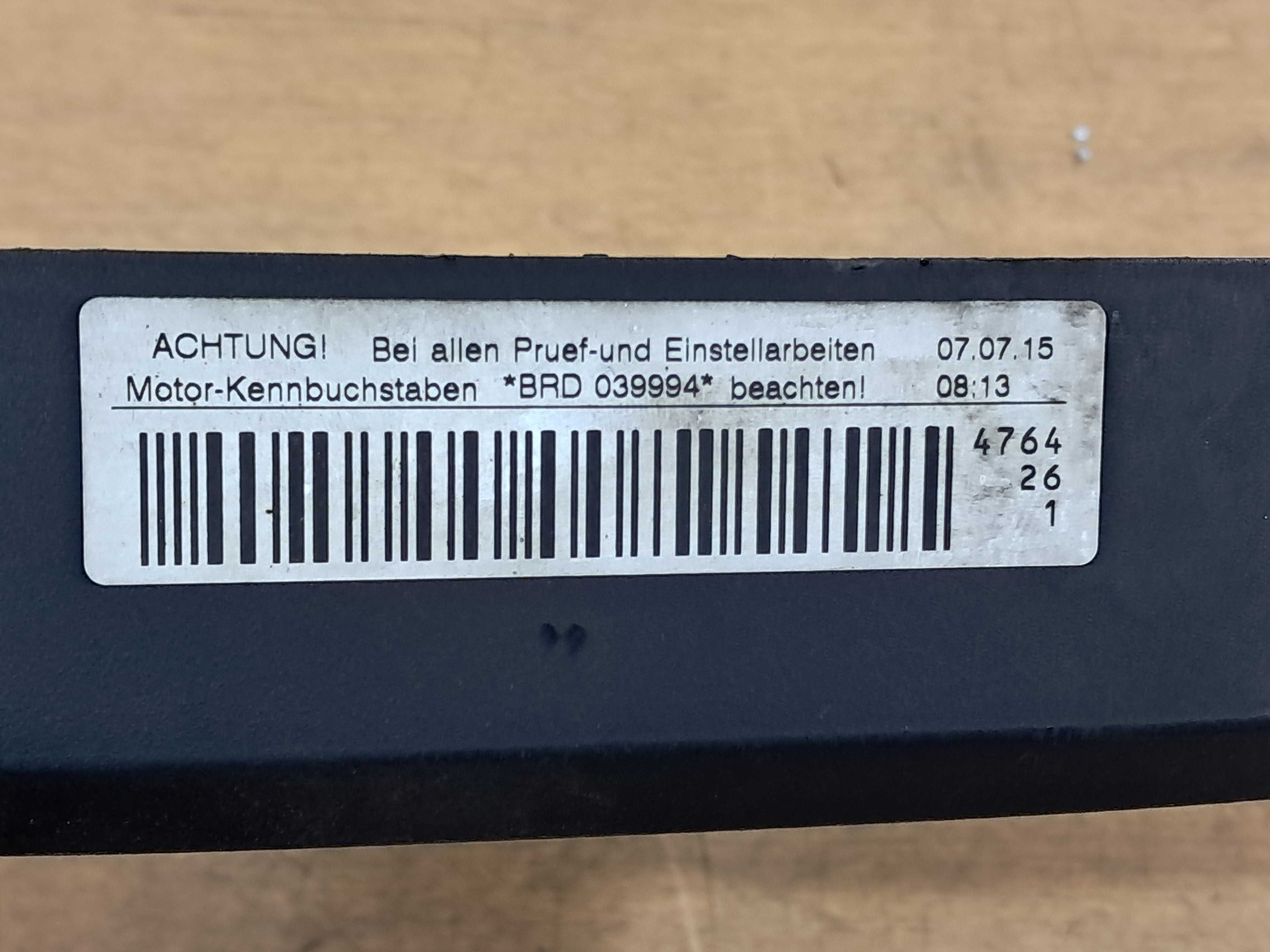 AUDI A4 B7 A3 8P A6 C6 VW Golf V 5 Eos osłona obudowa rozrządu