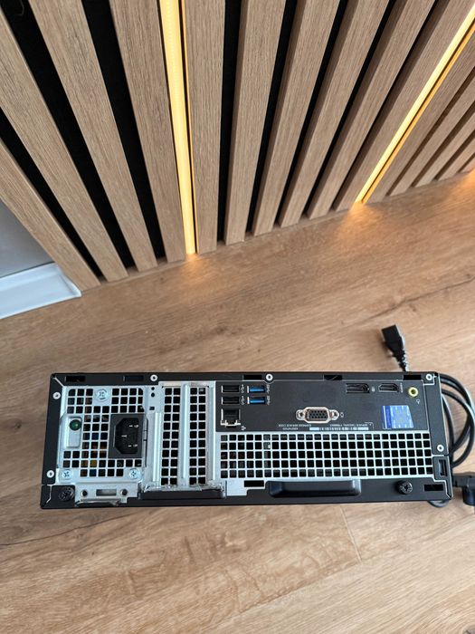 Dell Optiplex 3050 SFF i3-6100 8GB DDR4 256GB SSD WIN11