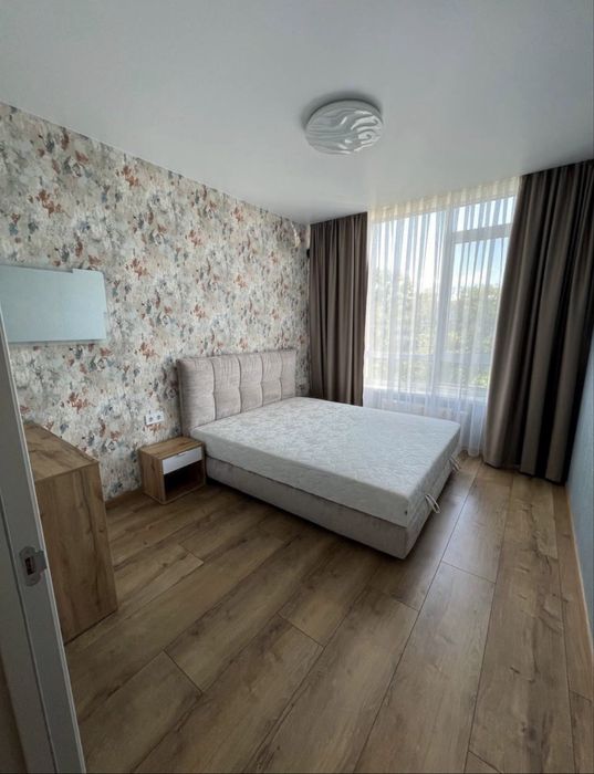 Оренда євро двохкімнтаноі в жк Республіка 8/8 28999грн