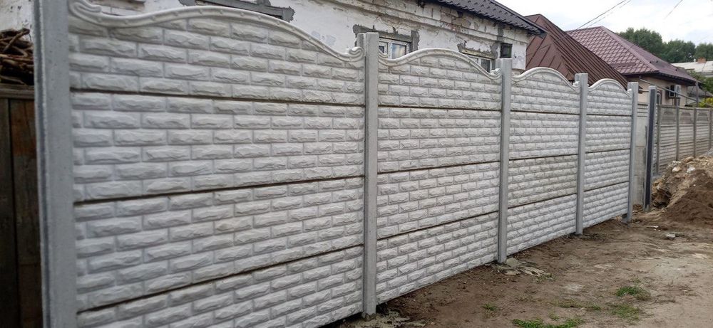 НЕДОРОГИЕ еврозаборы (бетонные заборы) в Днепре