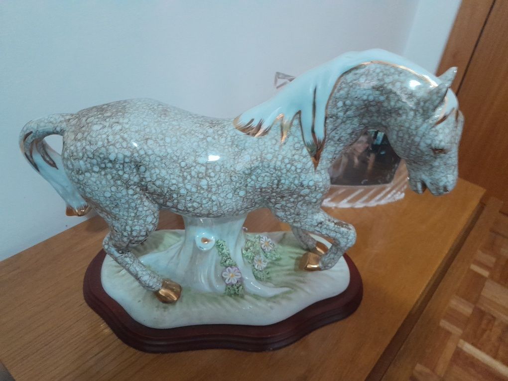 Peça decorativa muito gira