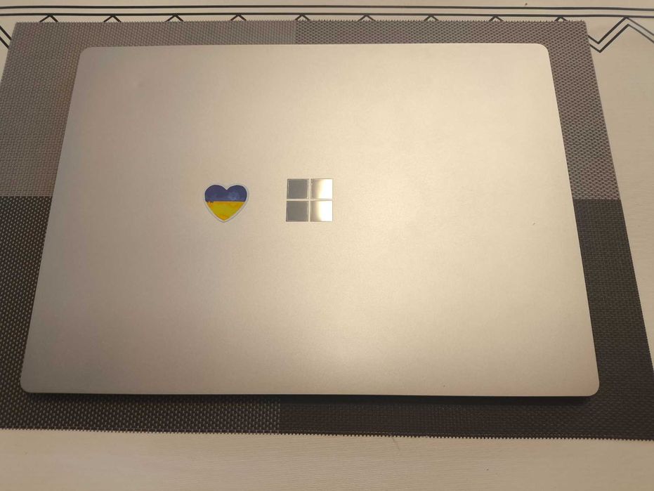 Microsoft Surface Laptop 3 15" 8gb RAM+256gb SSD, 2К тачскрін