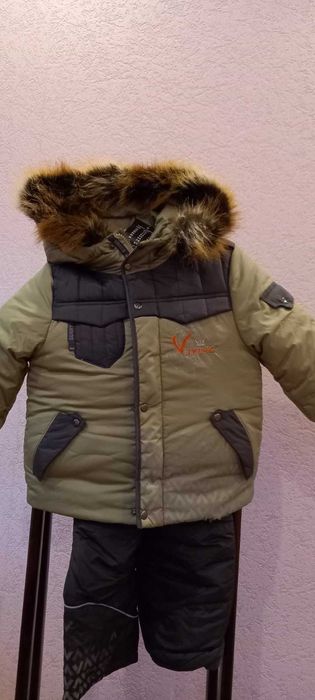 Зимовий одяг, куртка, комбінезон