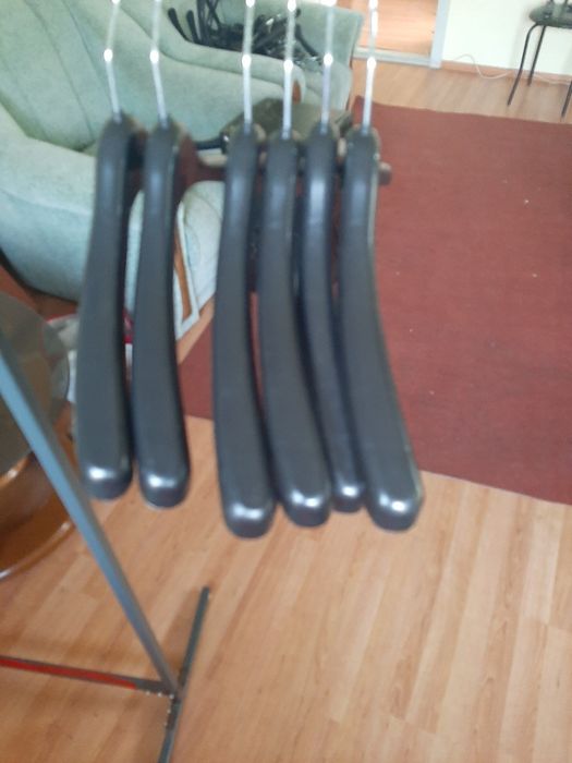 Продам Нові широкі плечики вішачки [вішалки,тремпеля)