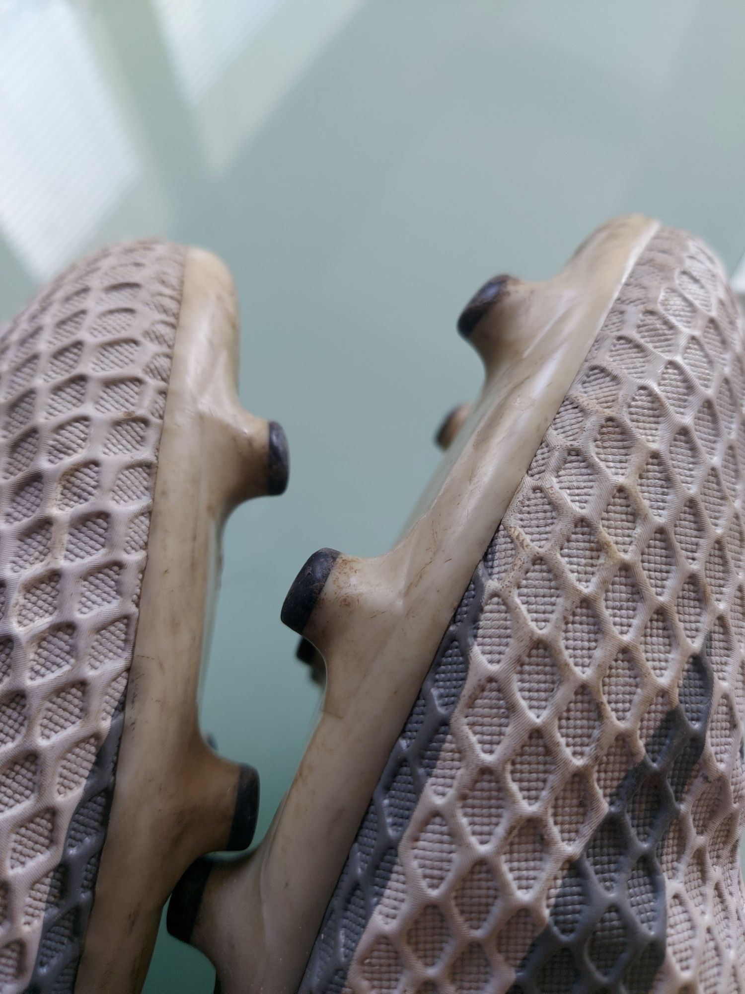 Korki profesjonalne piłkarskie 38 24 BB1026 Adidas Ace szaro-białe