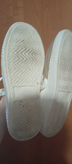 Кросівки, кроссовки женские