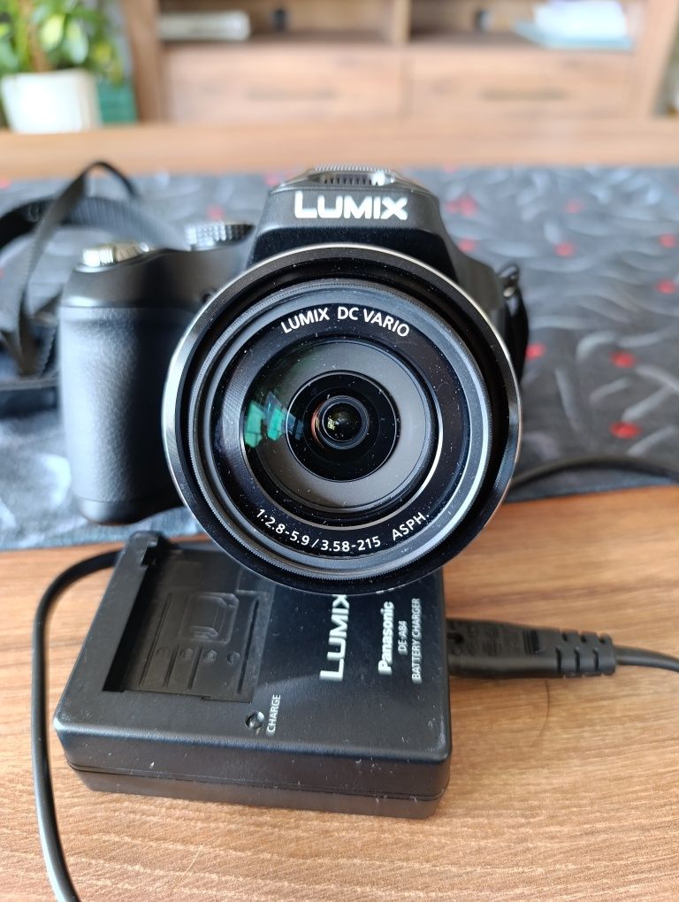 Aparat Panasonic Lumix DMC-fz72