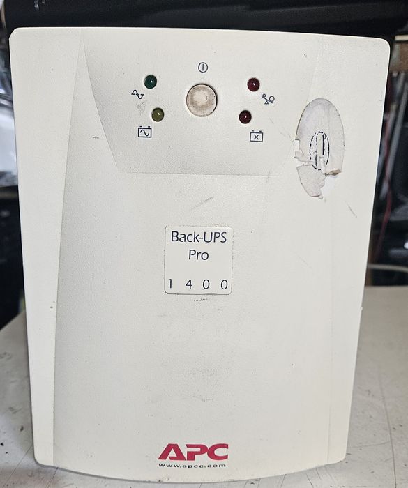 ДБЖ Back-Ups RS 1000