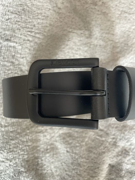 Чоловічий чорний шкіряний ремінь Levi’s 38019;0153