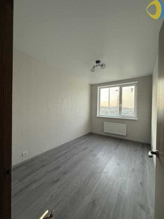 Продам велику 3-к  квартиру з ремонтом - ЖК 7 Небо