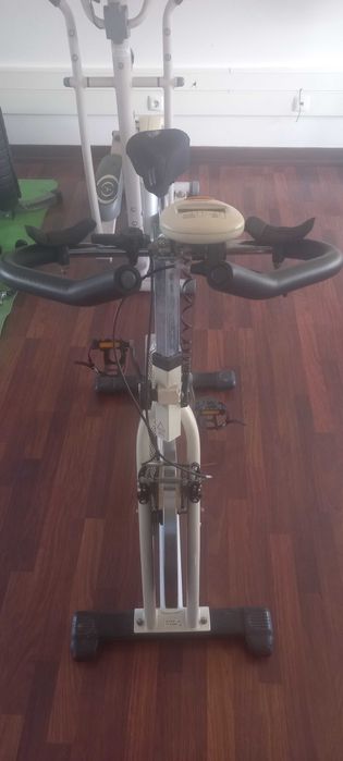 Bicicleta Estática/Fitness