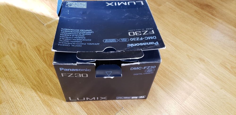 Фотоапарат Panasonic FZ30 DMC