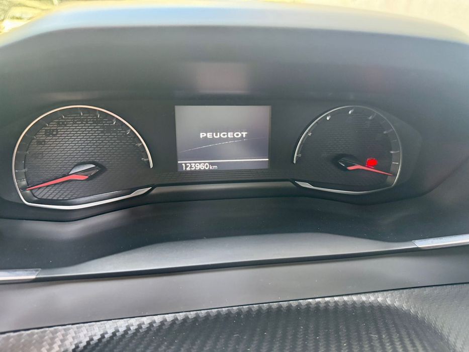 Peugeot estado de novo