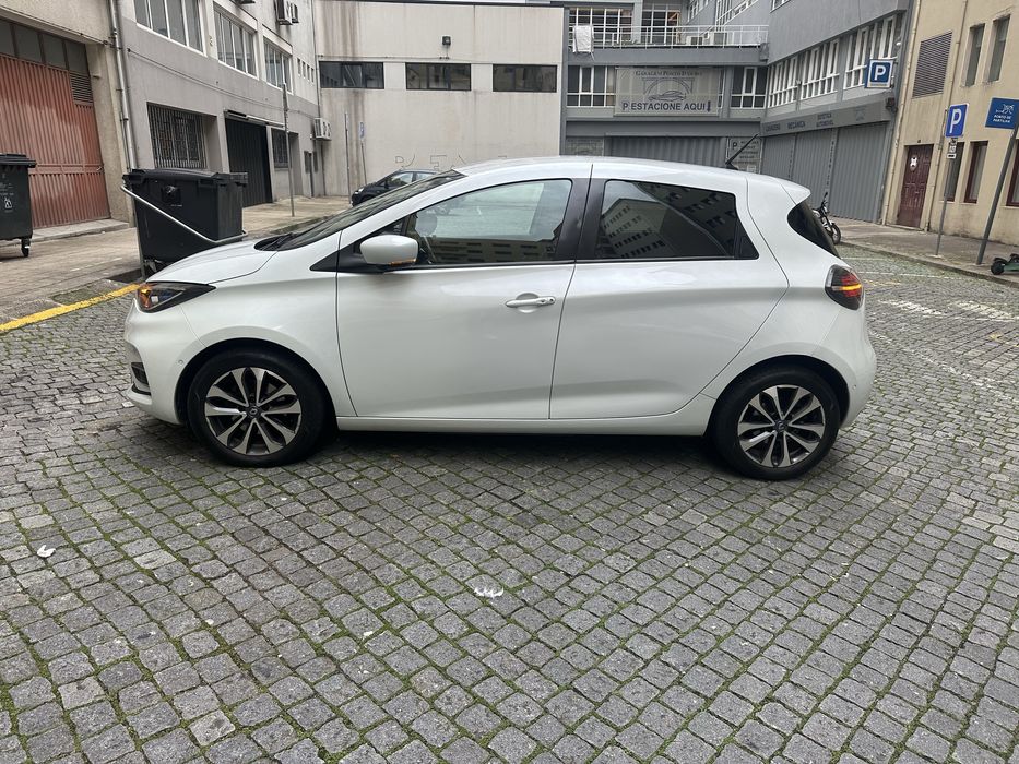 Renault Zoe r135 com 300km autonomia