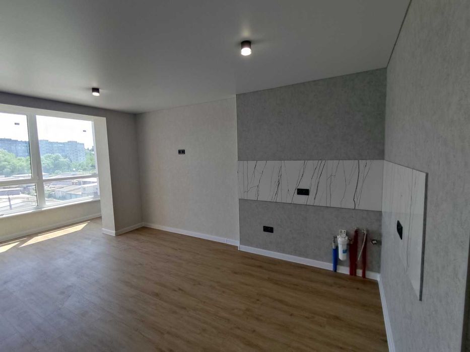 1к, центр, ремонт, супер пропозиція. середній поверх