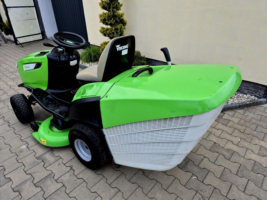 Traktorek Kosiarka STIHL VIKING T6 MT6112C
