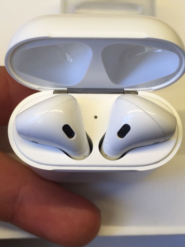 Наушники Airpods 1 оригинал. Идеал, новые наушники Apple.