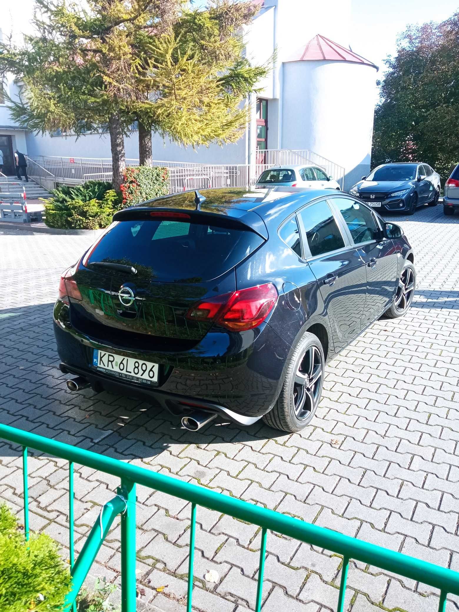 Opel Astra J - właściciel.