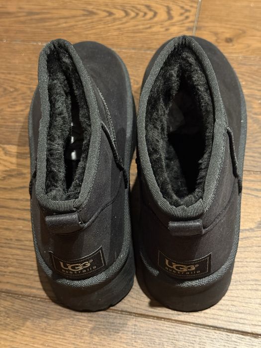 Śniegowce a la UGG Australia 39 połysk platforma mini