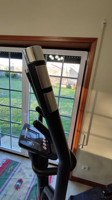 Elíptica BH ( como nova )