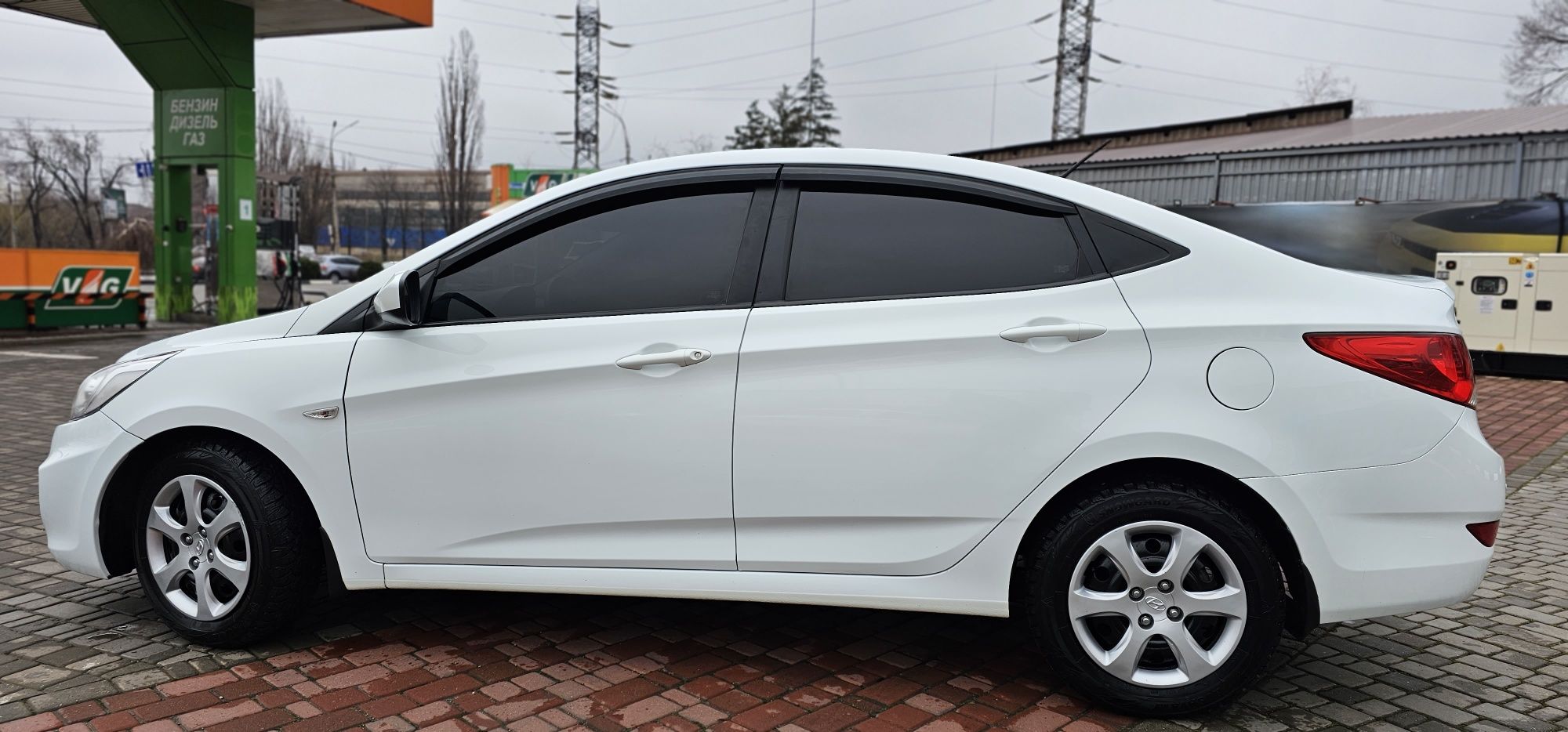 Hyundai Accent 1.4 G/B