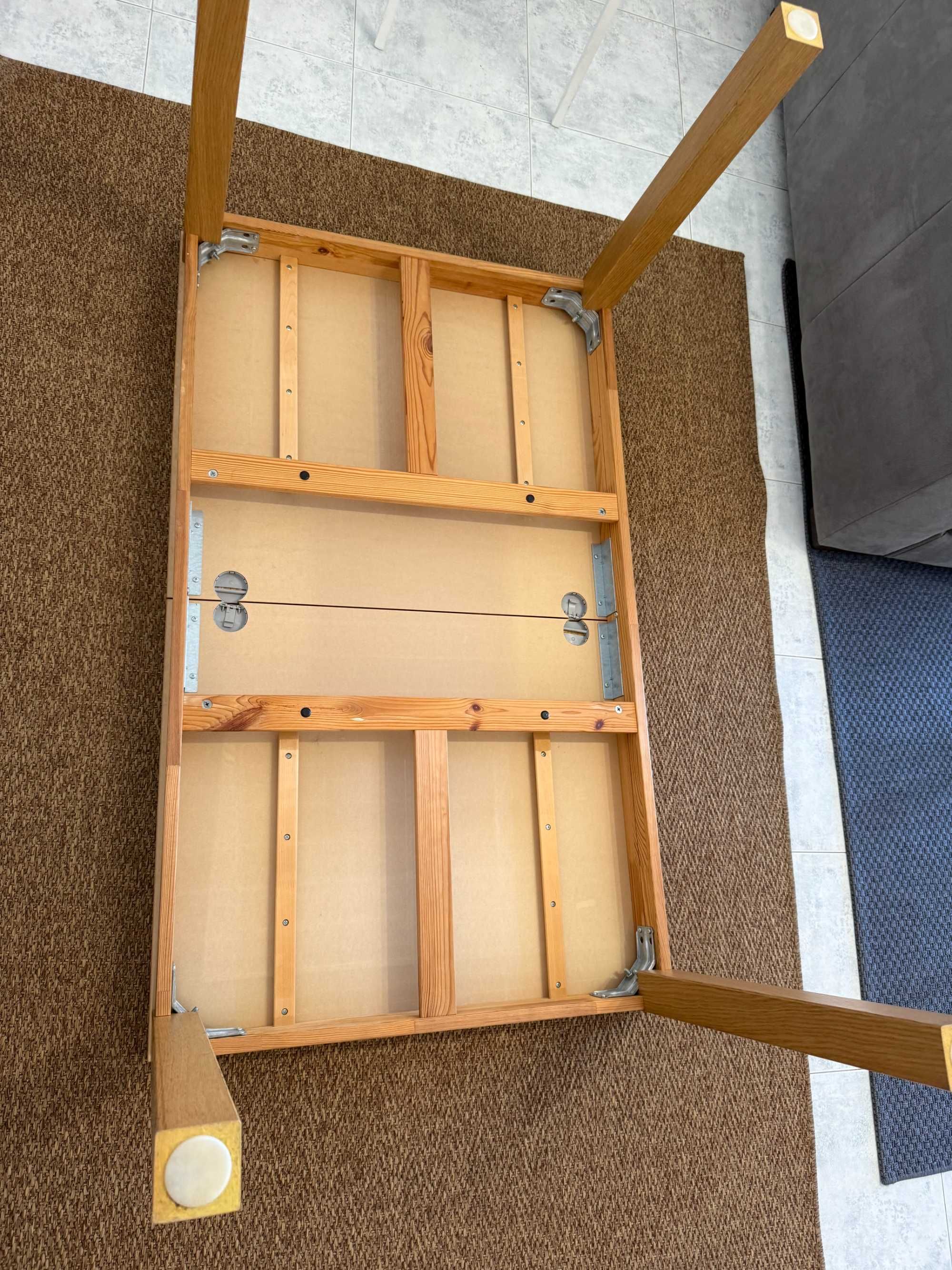 Mesa IKEA BJURSTA de extensão – carvalho sem defeitos