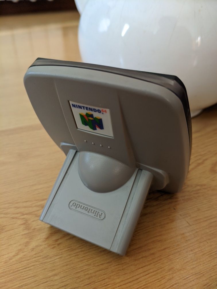 Transfer Pak Nintendo 64