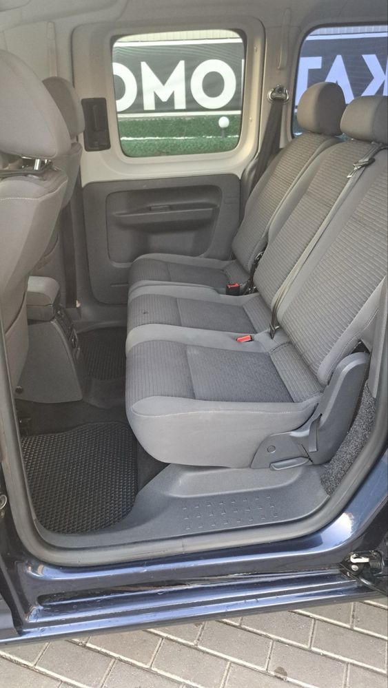 Продаж Volkswagen Caddy 2011 рік