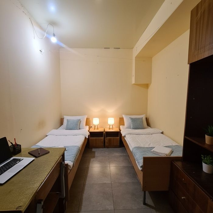 Двомісна кімната в гуртожитку