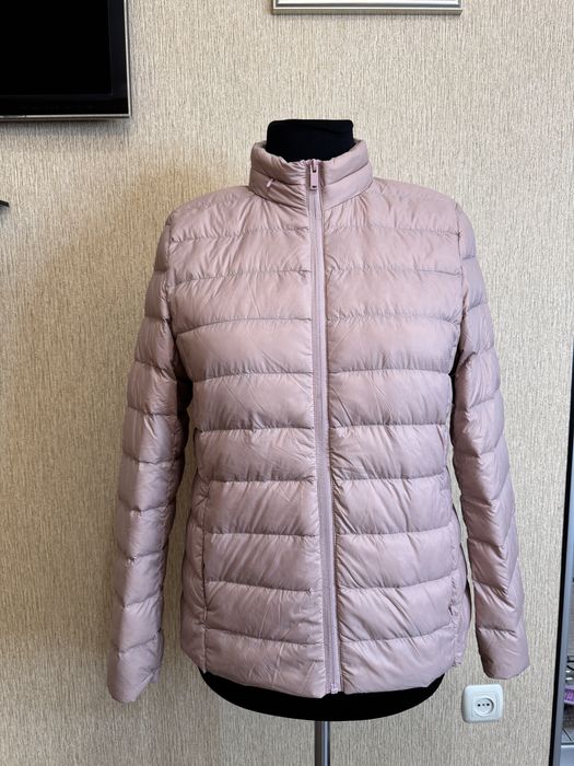 легка, тепла пухова куртка , пуховик на блискавці Marks&Spencer,