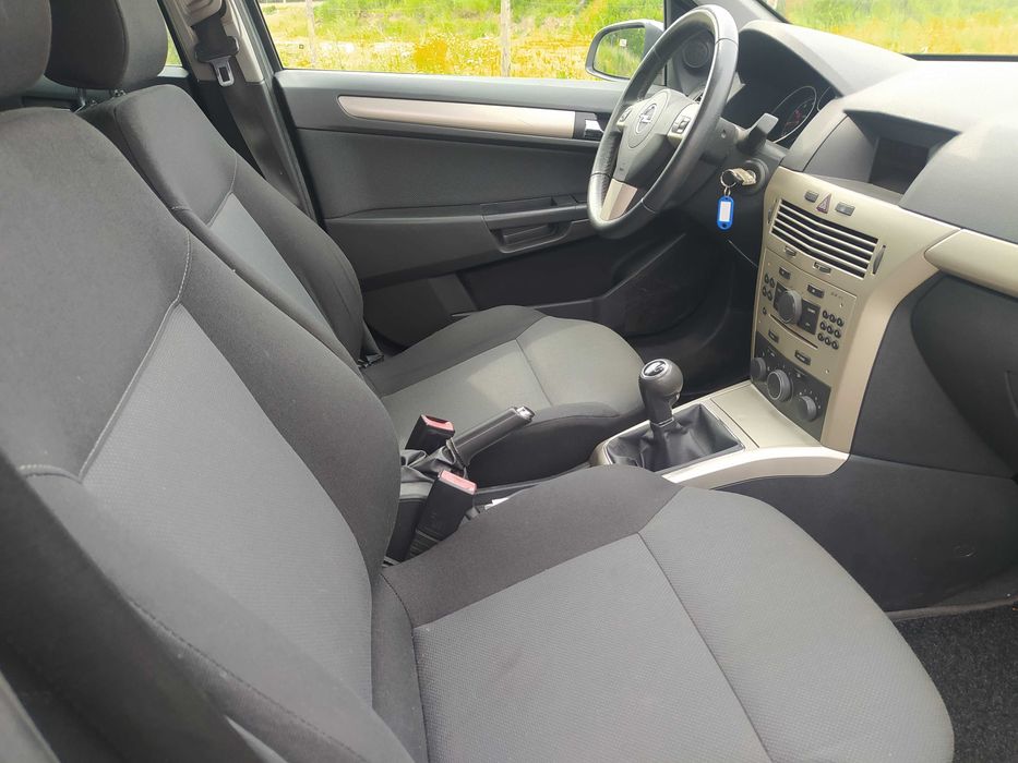 Opel Astra Kombi Sprowadzony z Niemiec Zarejestrowany w PL Faktura Vm