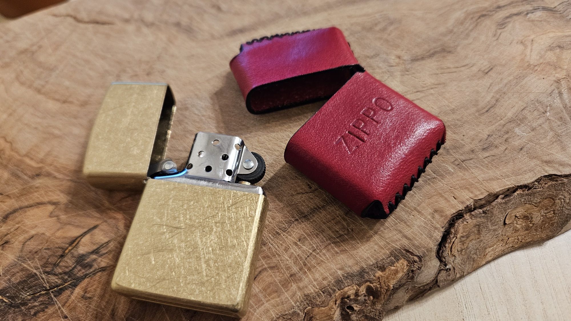 Borubar Skóroszyj - skórzane etui na Zippo