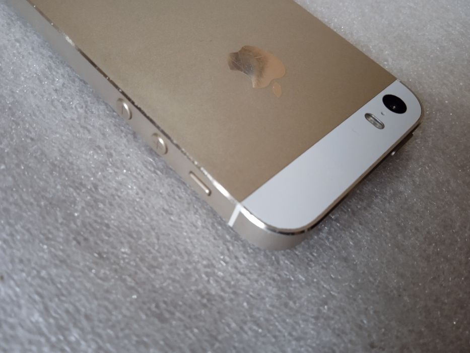 Мобильный телефон смартфон iPhone A1457