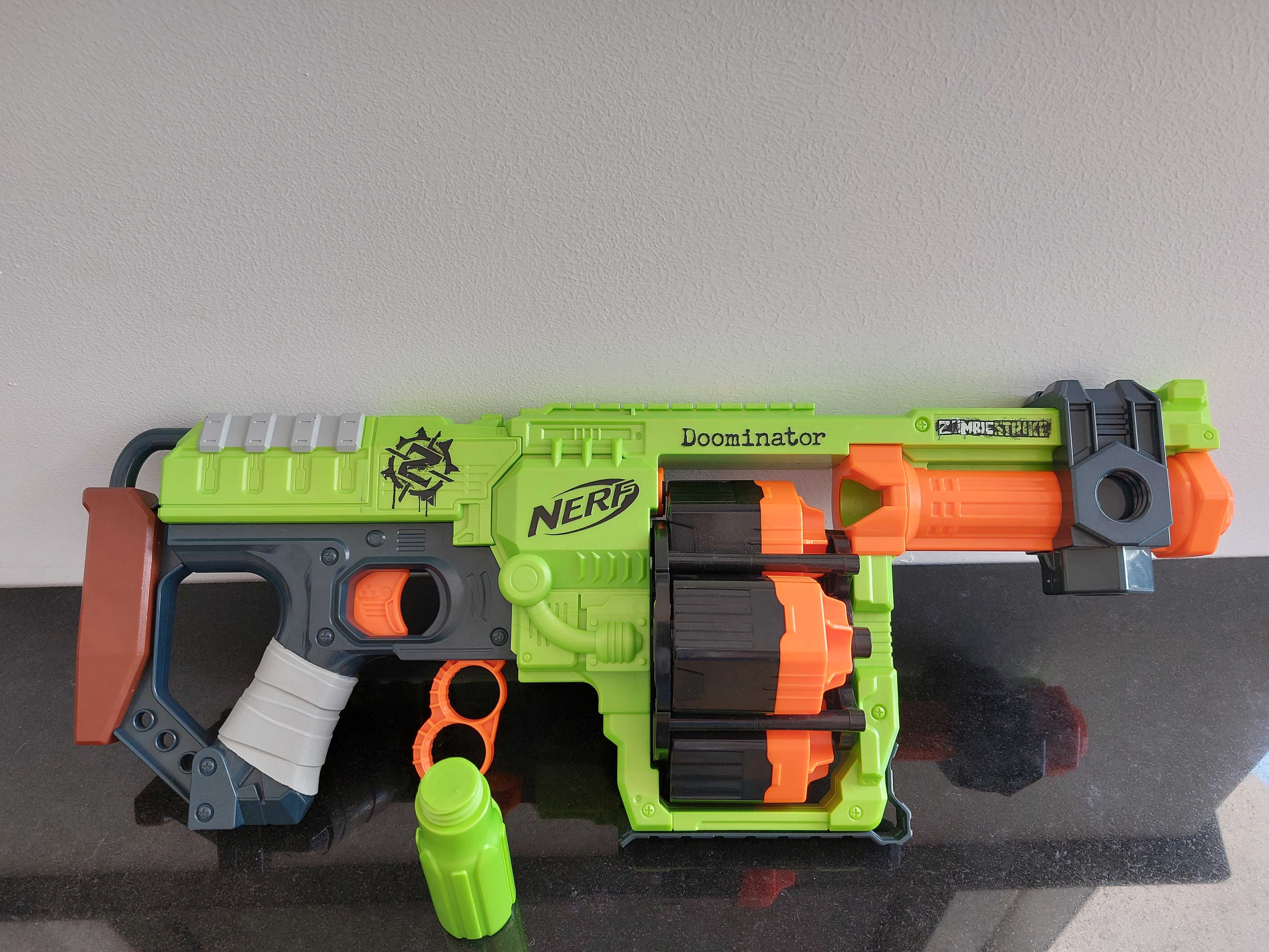 Nerf Zombie Strike