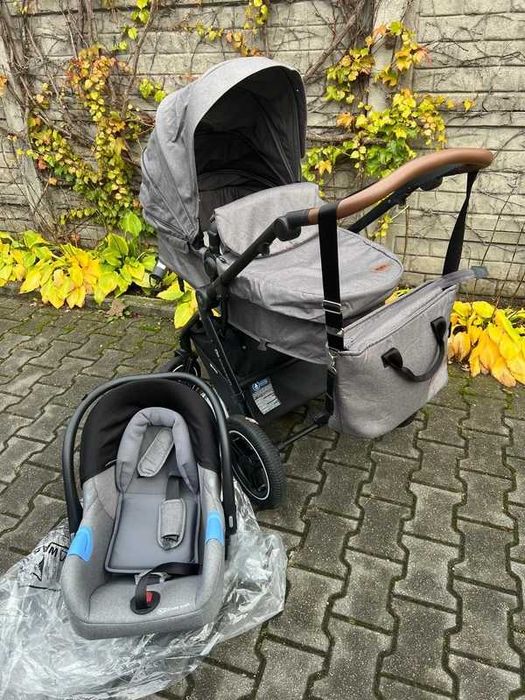 Zestaw wózek fotelik B-Tour