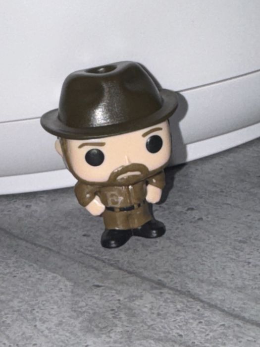 Фігурки дивні дива кіндер джой обмін