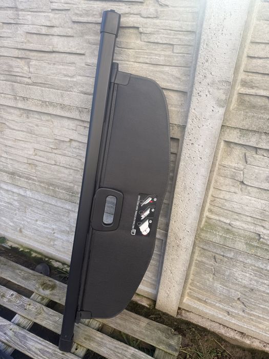 Шторка багажника  JEEP CHEROKEE KL,2014+