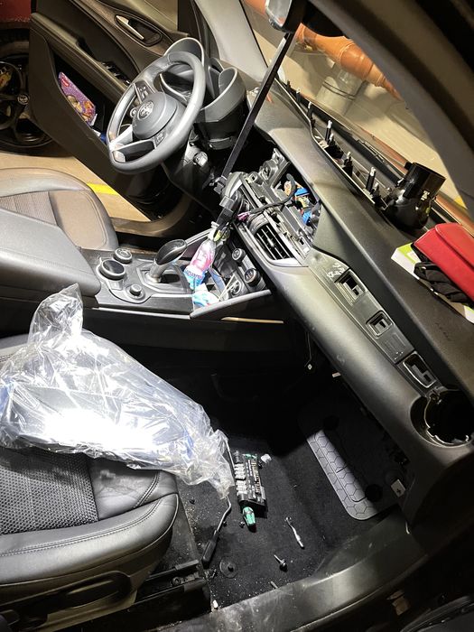 Alfa Romeo Giulia Stelvio, konwersja modyfikacje, dodawanie radarów